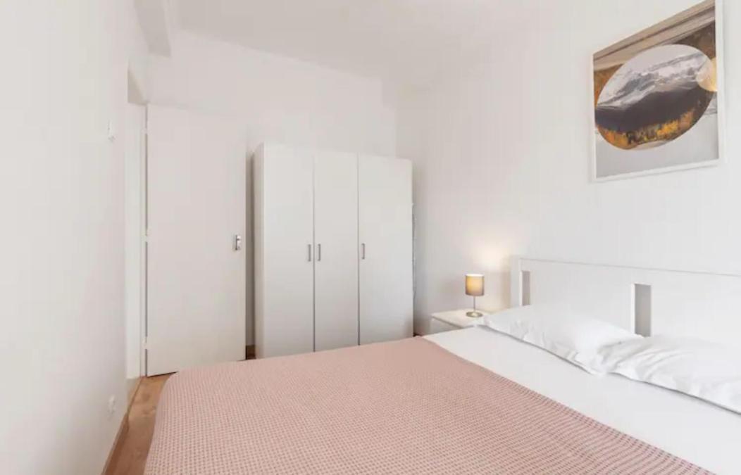Beautiful 1 Bedroom Apartment Near Benfica Lizbona Zewnętrze zdjęcie